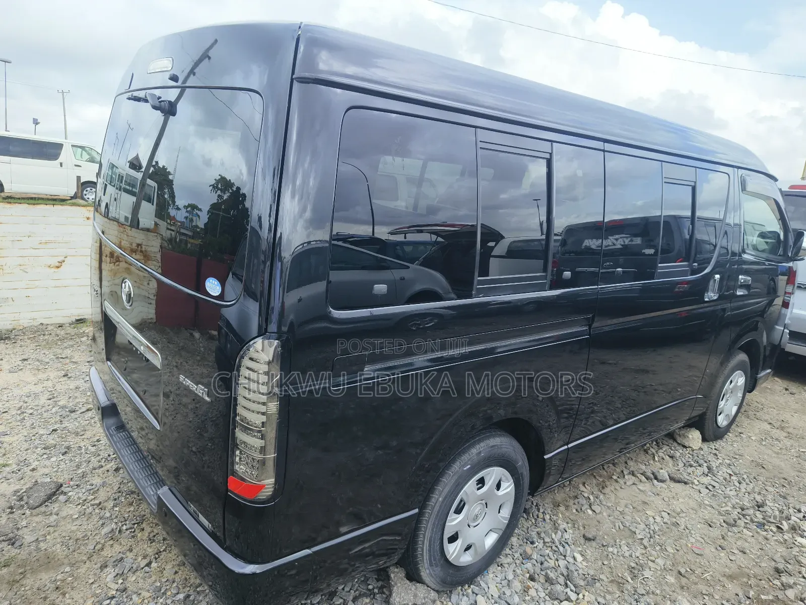 Toyota Grand HiAce 2014 Black
