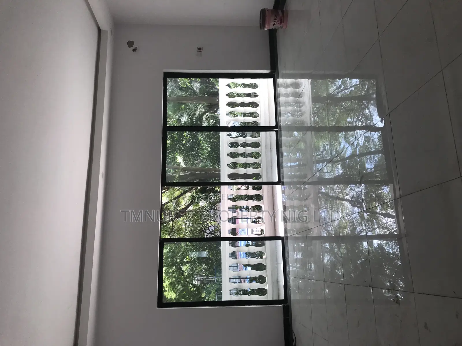3bdrm Apartment in Chevron for rent