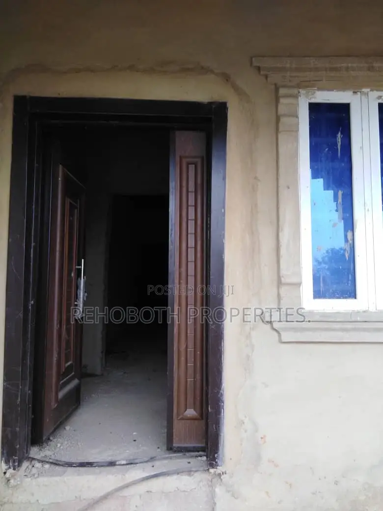 3bdrm Bungalow in Idi Ahun, Ibadan for sale