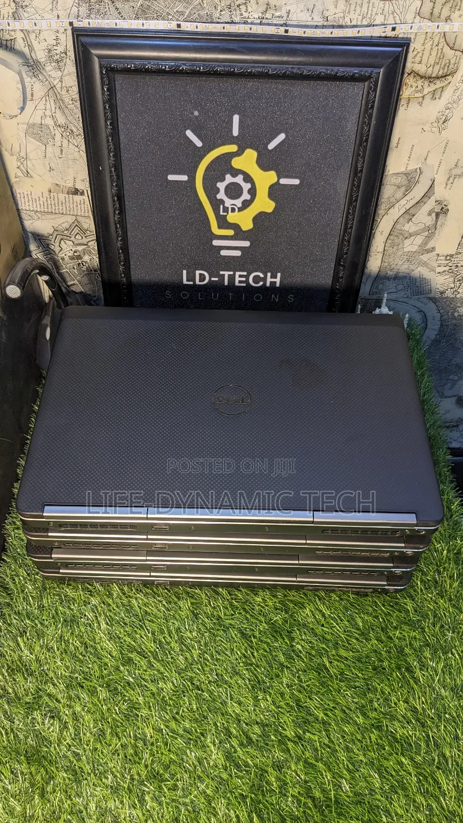 Laptop Dell Precision 7520 16GB Intel Xeon HDD+SSD 128GB
