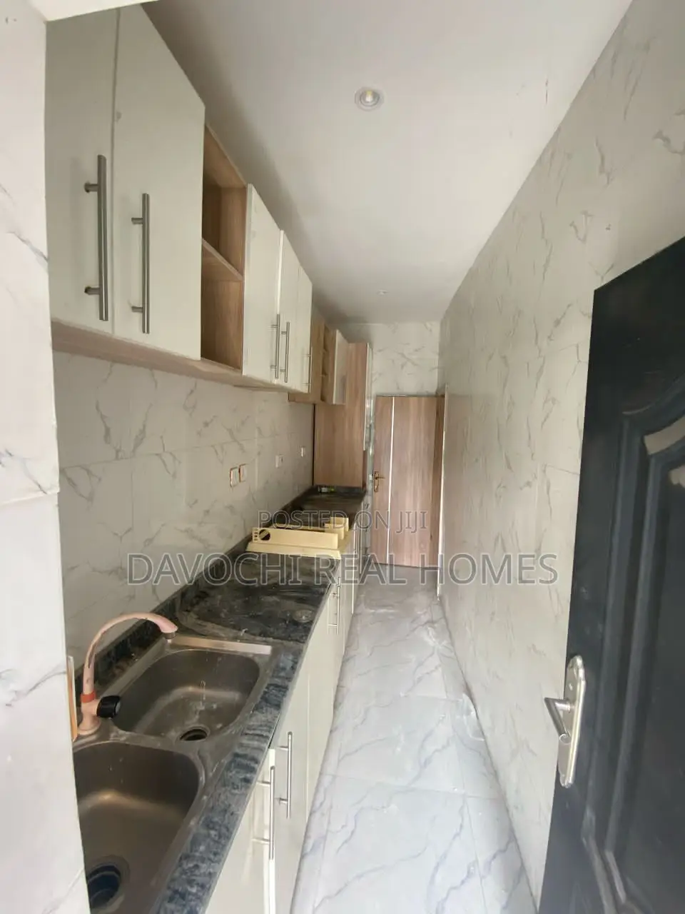 Mini Flat in Olokonla for rent