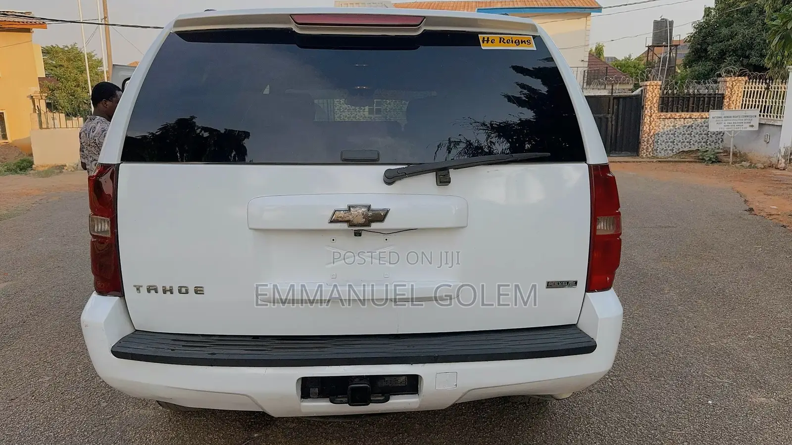 Chevrolet Tahoe 2010 White