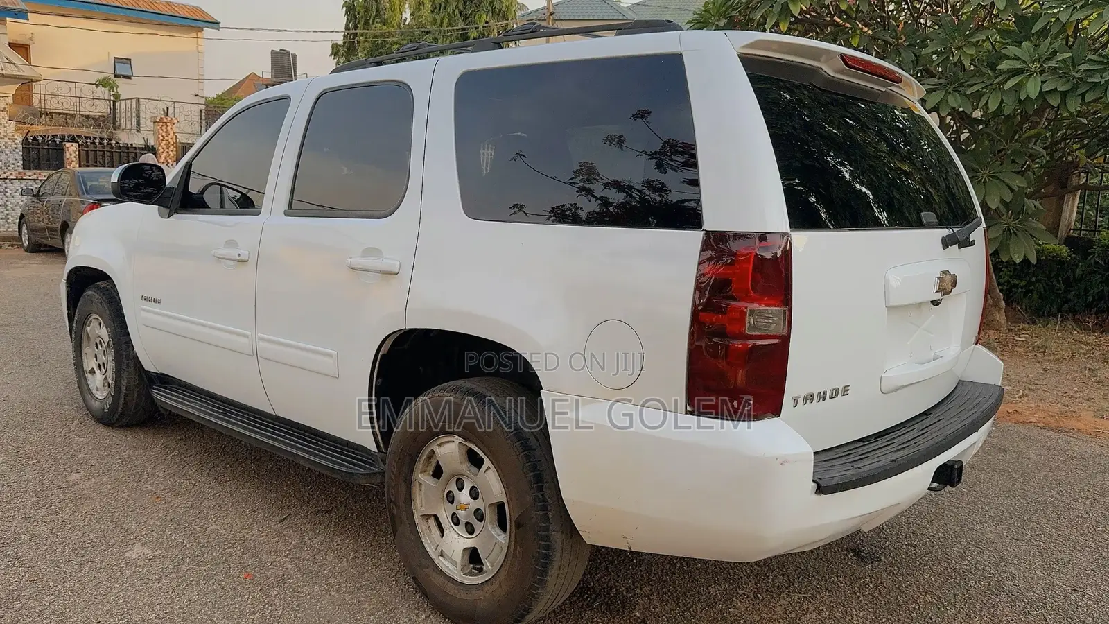 Chevrolet Tahoe 2010 White