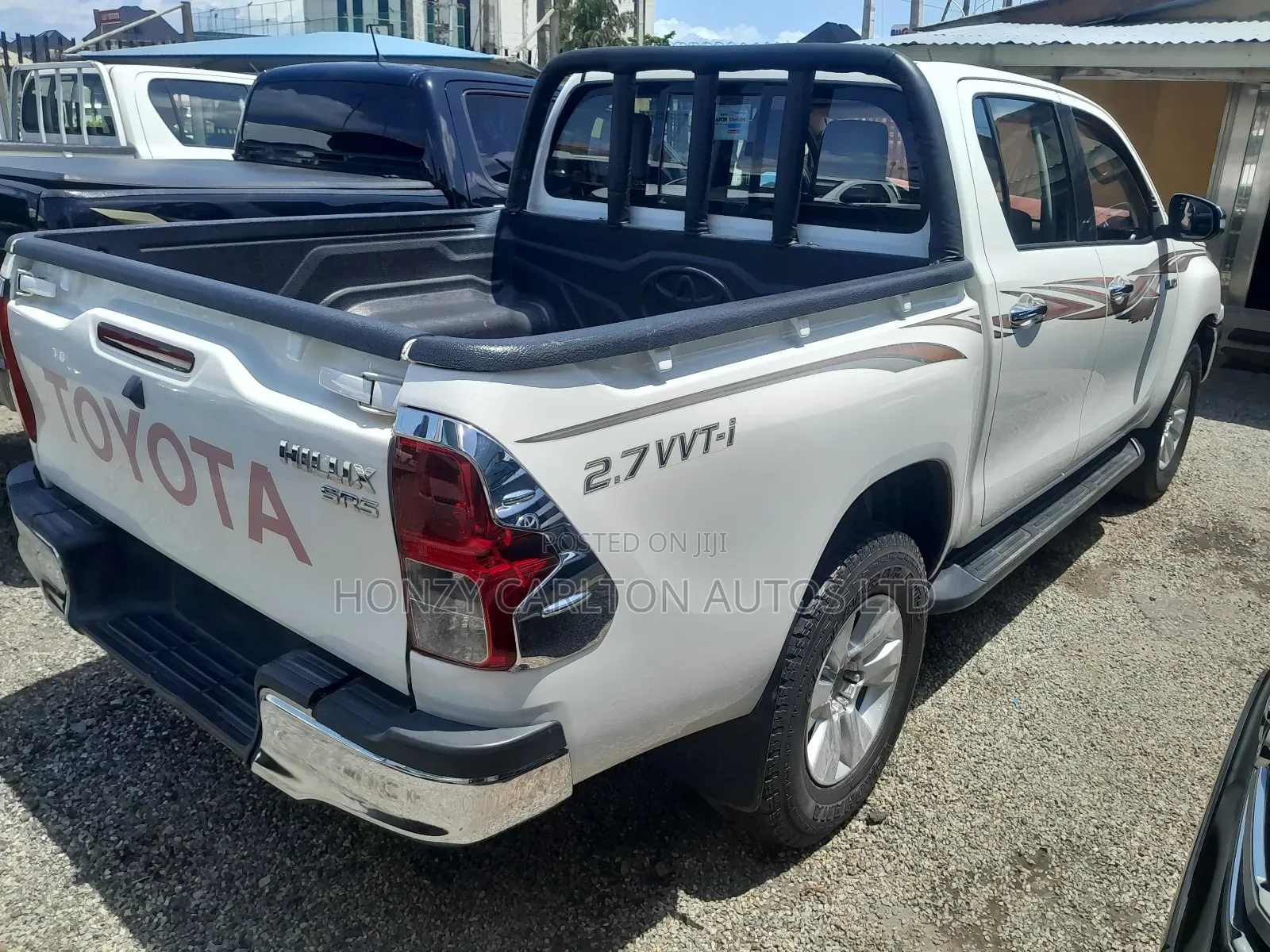Toyota Hilux Revo Double Cab Petrol 2.7 AWD 2016 White