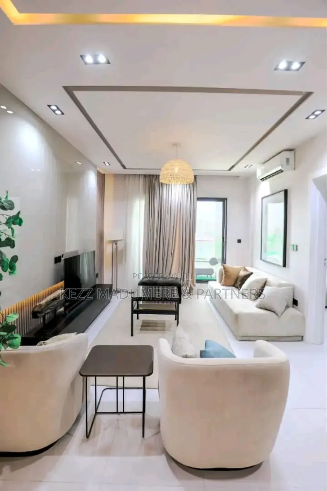 4bdrm Duplex in Lekki , Phase 1 , for sale