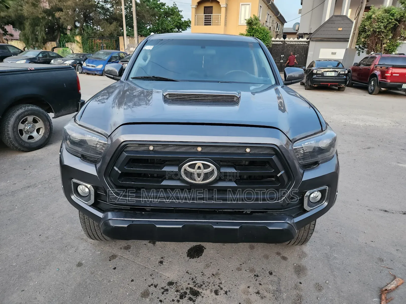 Toyota Tacoma 2018 Gray