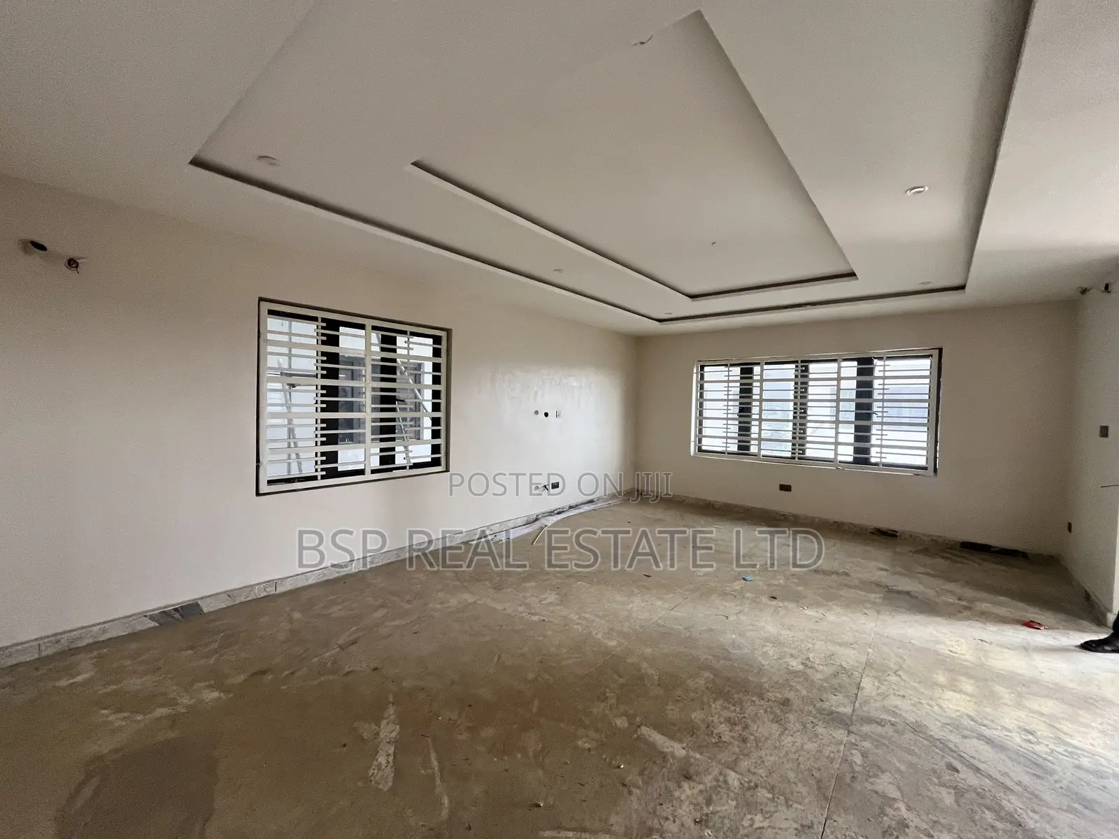 5bdrm Townhouse/Terrace in Life Camp for sale
