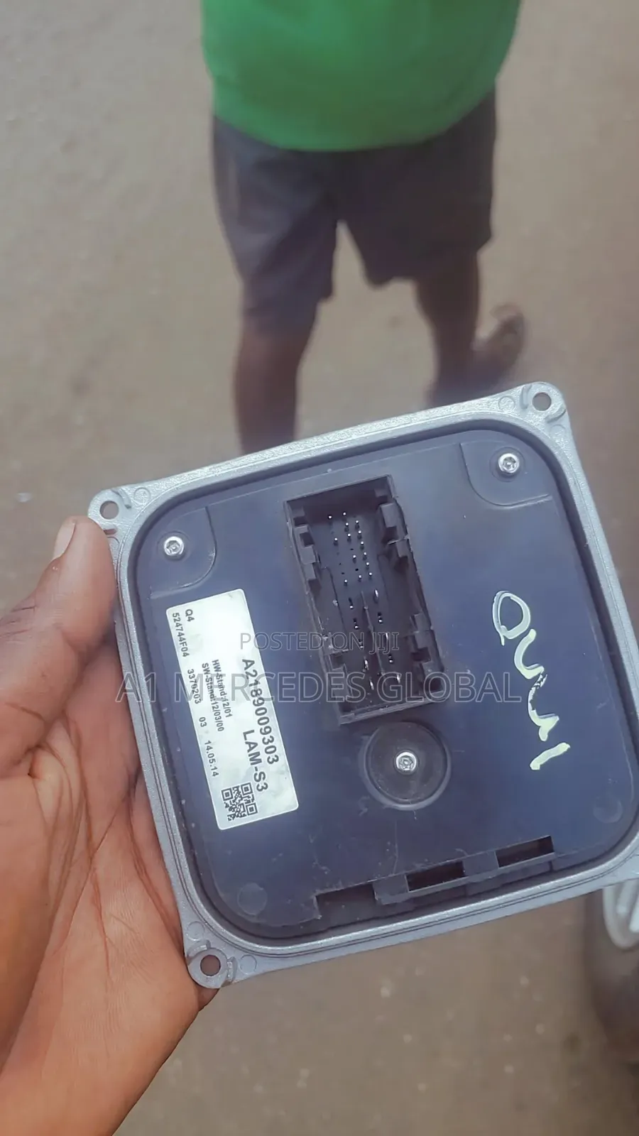 Mercedes-Benz Gla Headlight Charger