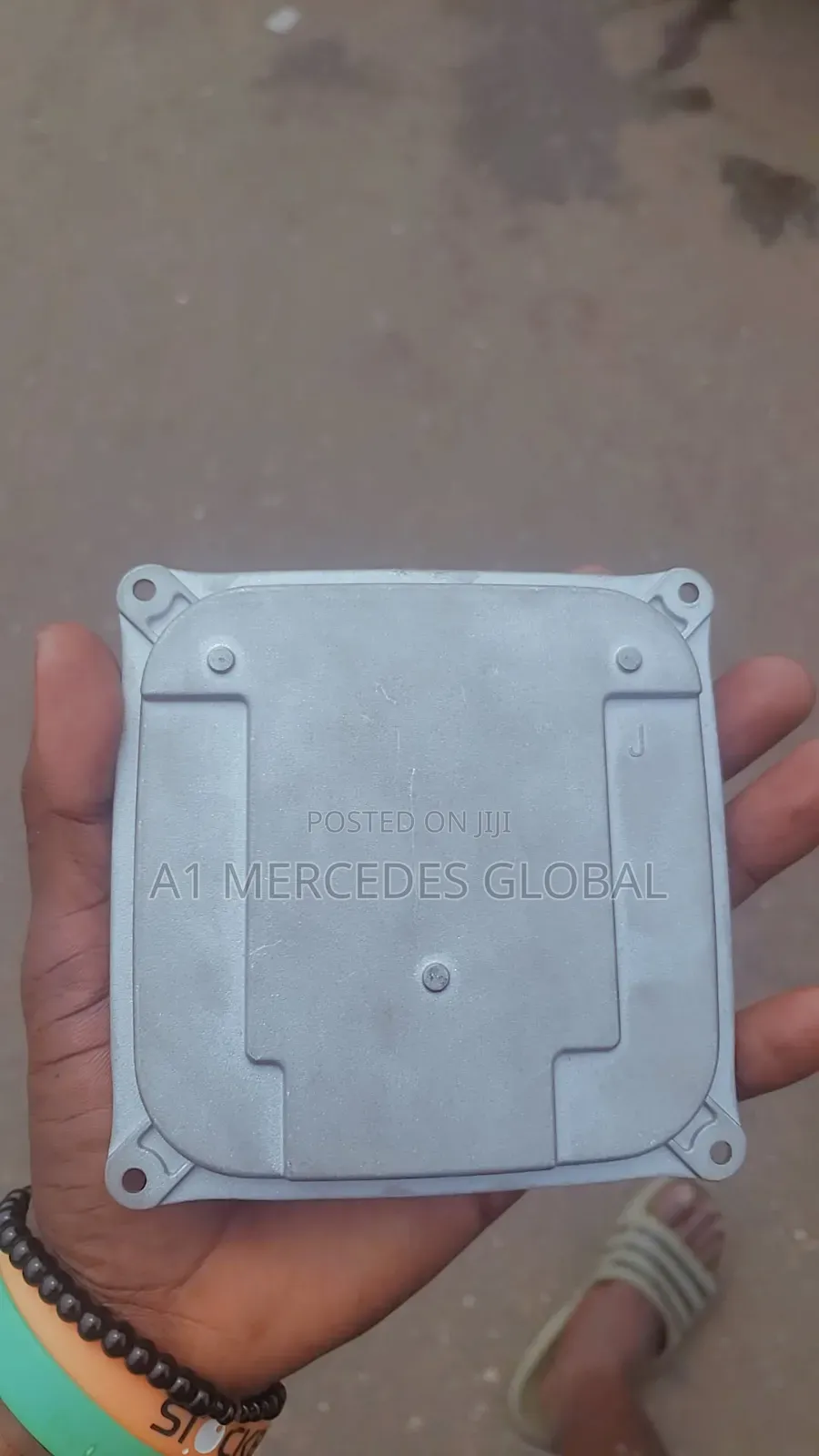 Mercedes-Benz Gla Headlight Charger