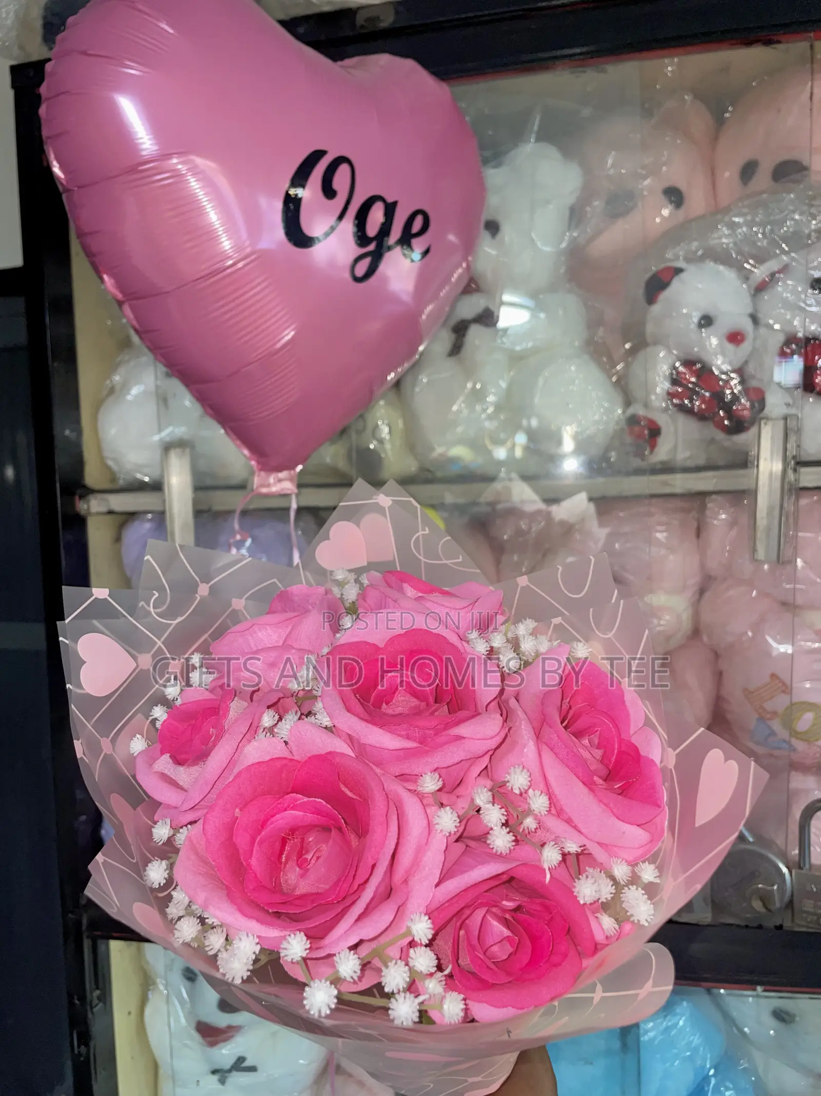 Helium Balloon and Flower Bouquet Package