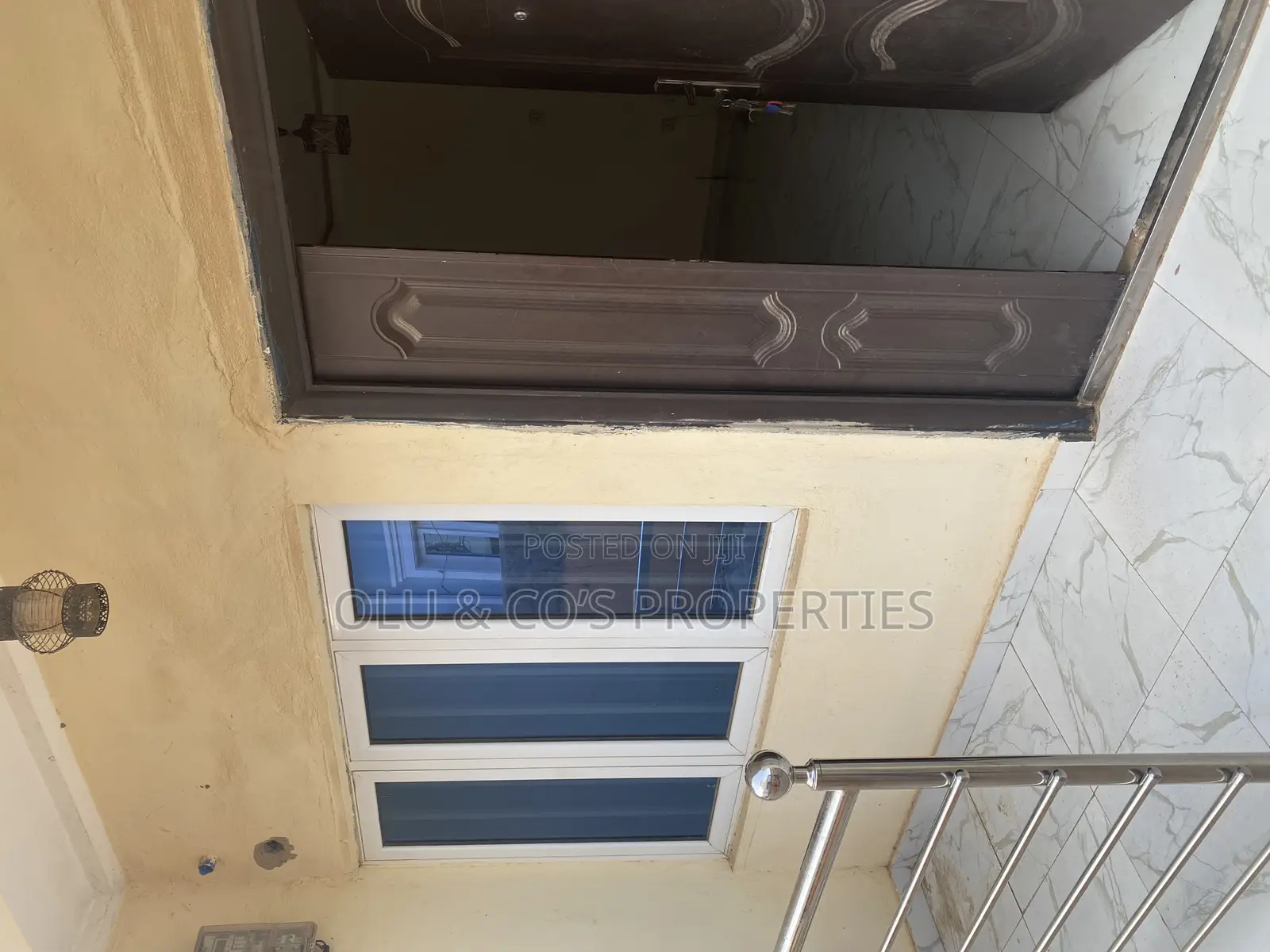 2bdrm Block of Flats in Nut District for rent