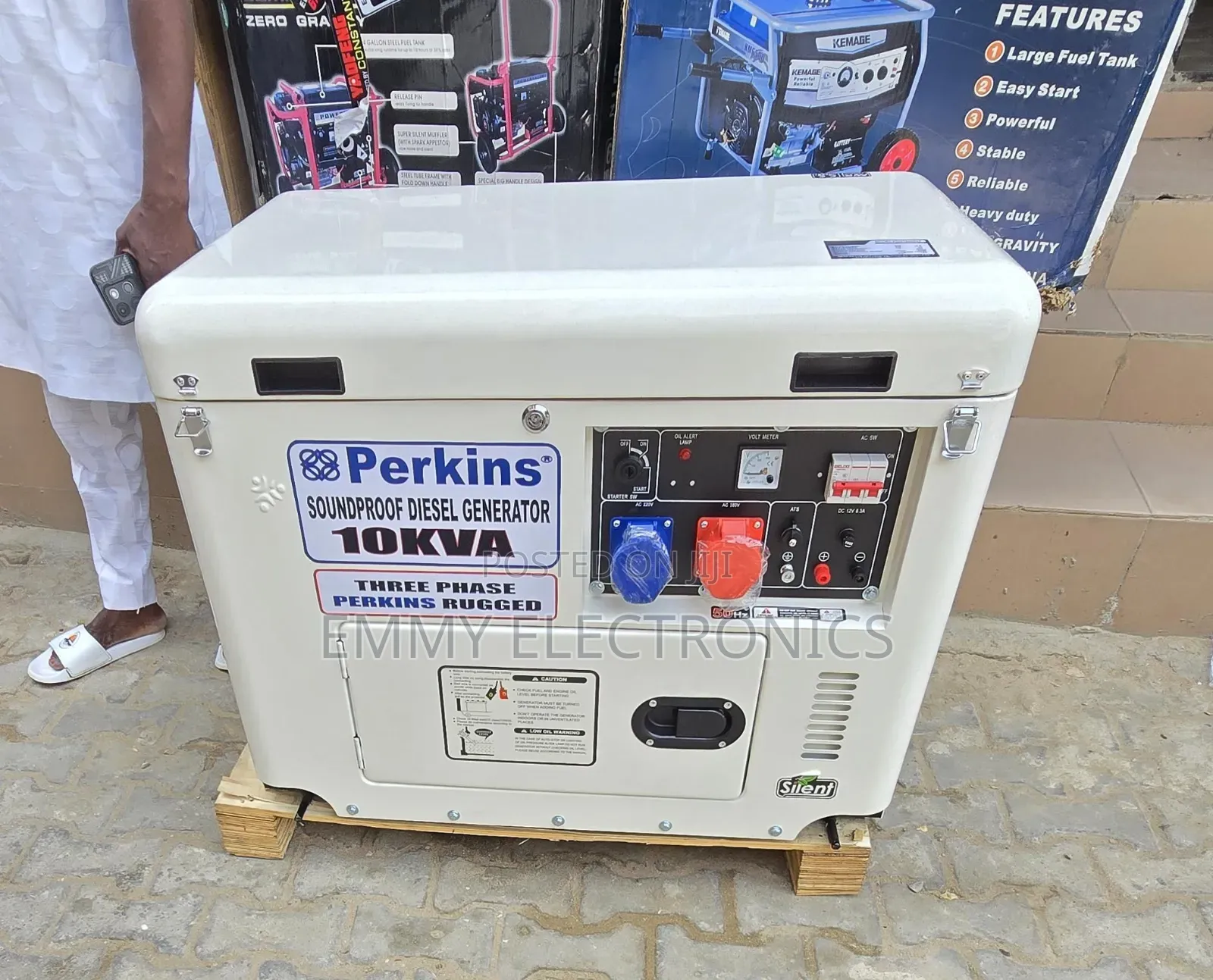 High Quality 10kva Three Phase Diesel Soundproof Gen Perkins