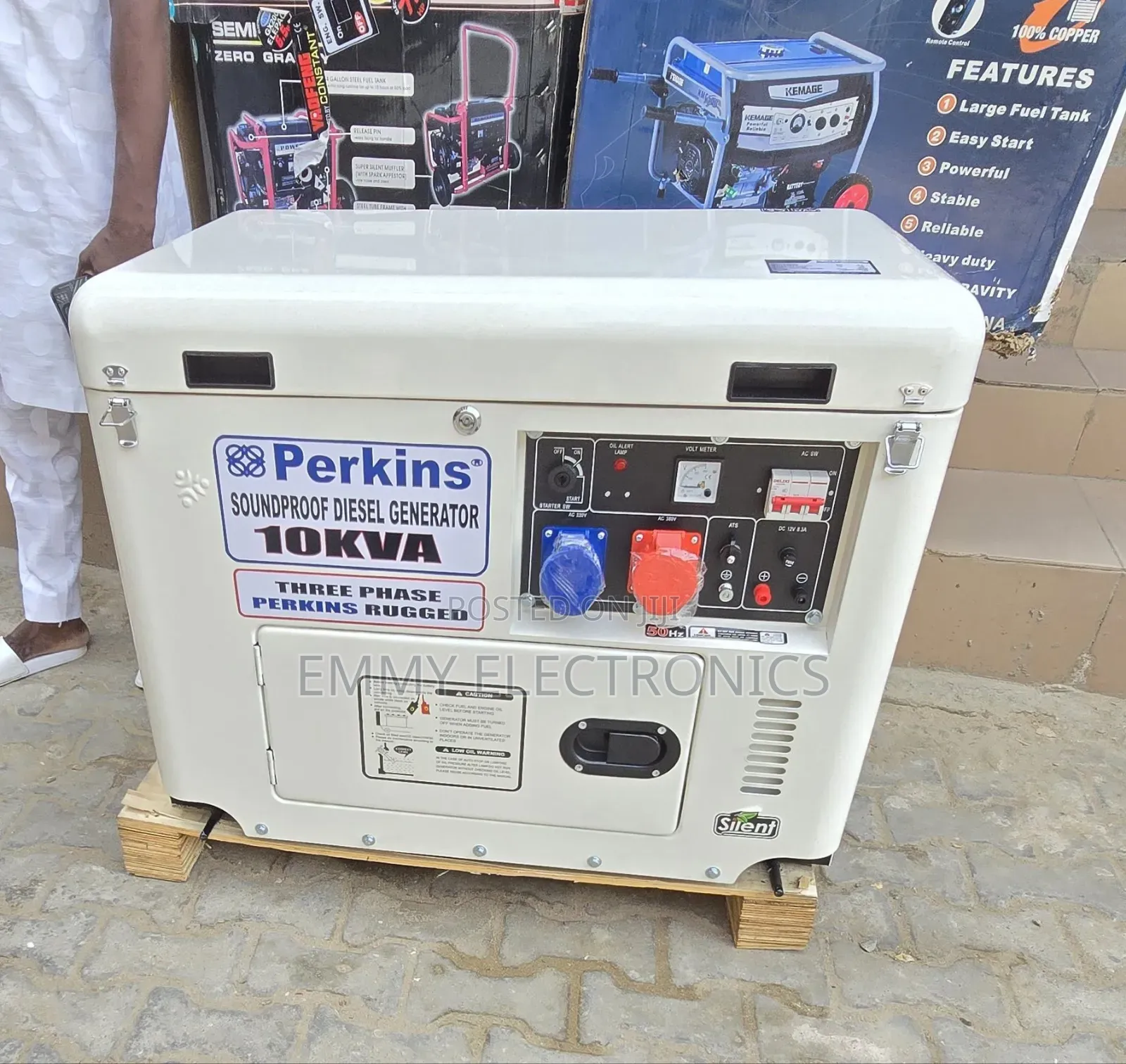 Perkins Three Phase Diesel Soundproof Gen 10kva 1year Wty