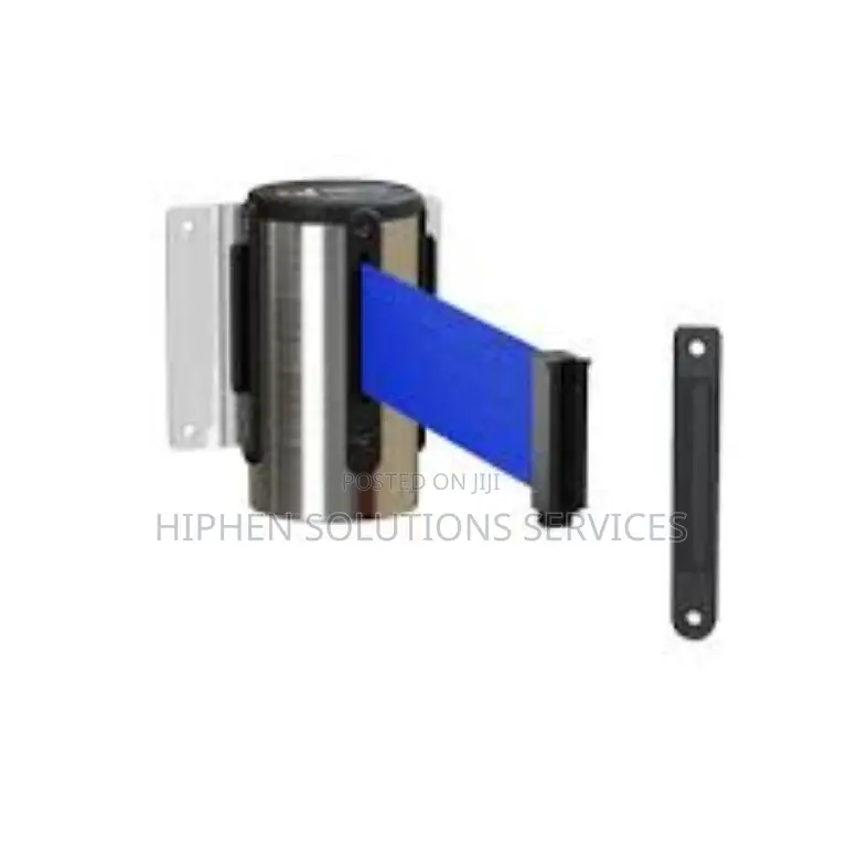 Passenger Flow With Retractable Belt Stanchions