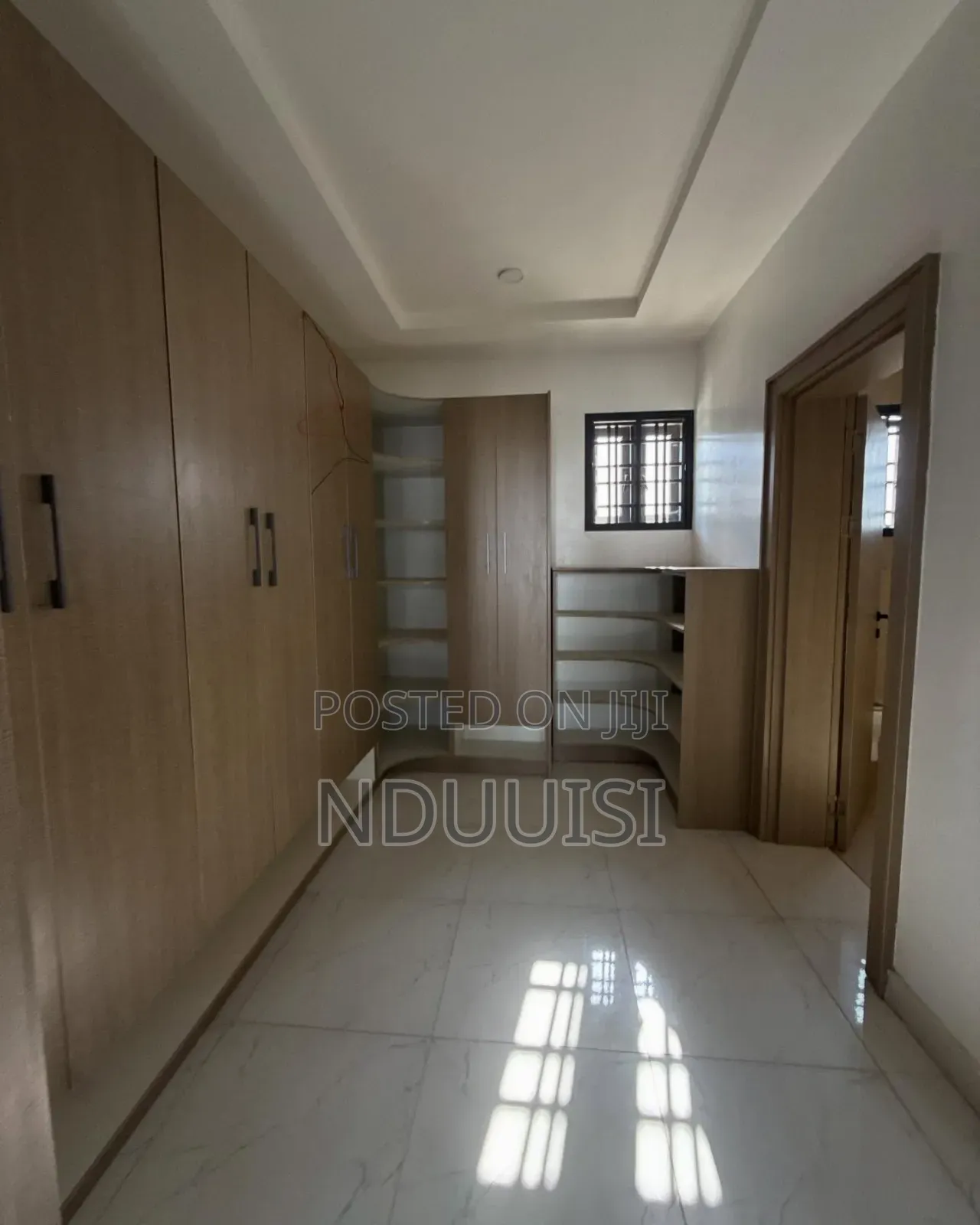 4bdrm Duplex in Life Camp for sale