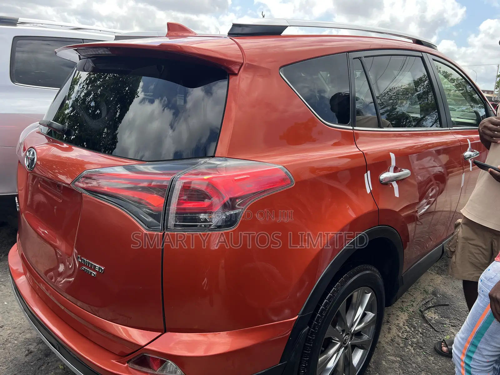 Toyota RAV4 Limited 4dr SUV AWD (2.5L 4cyl 6A) 2018 Orange
