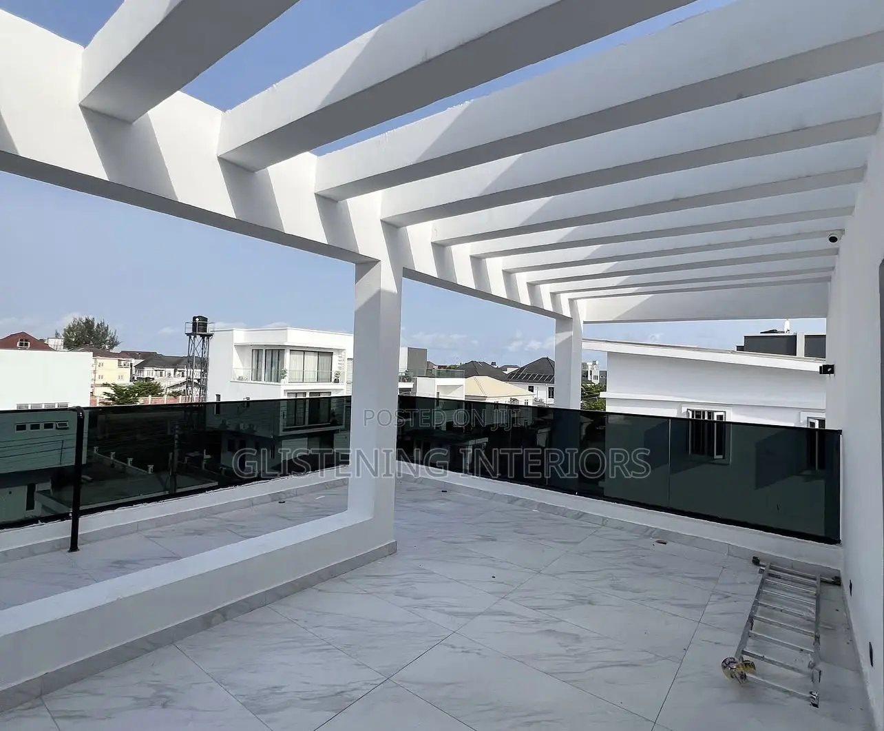 Balcony 10mm Tinted Grey Tempering