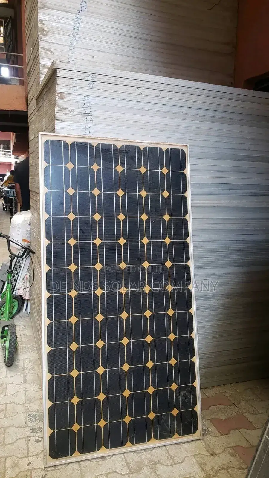 300w Canadiansolar Mono Crystalline Solar Panels Available
