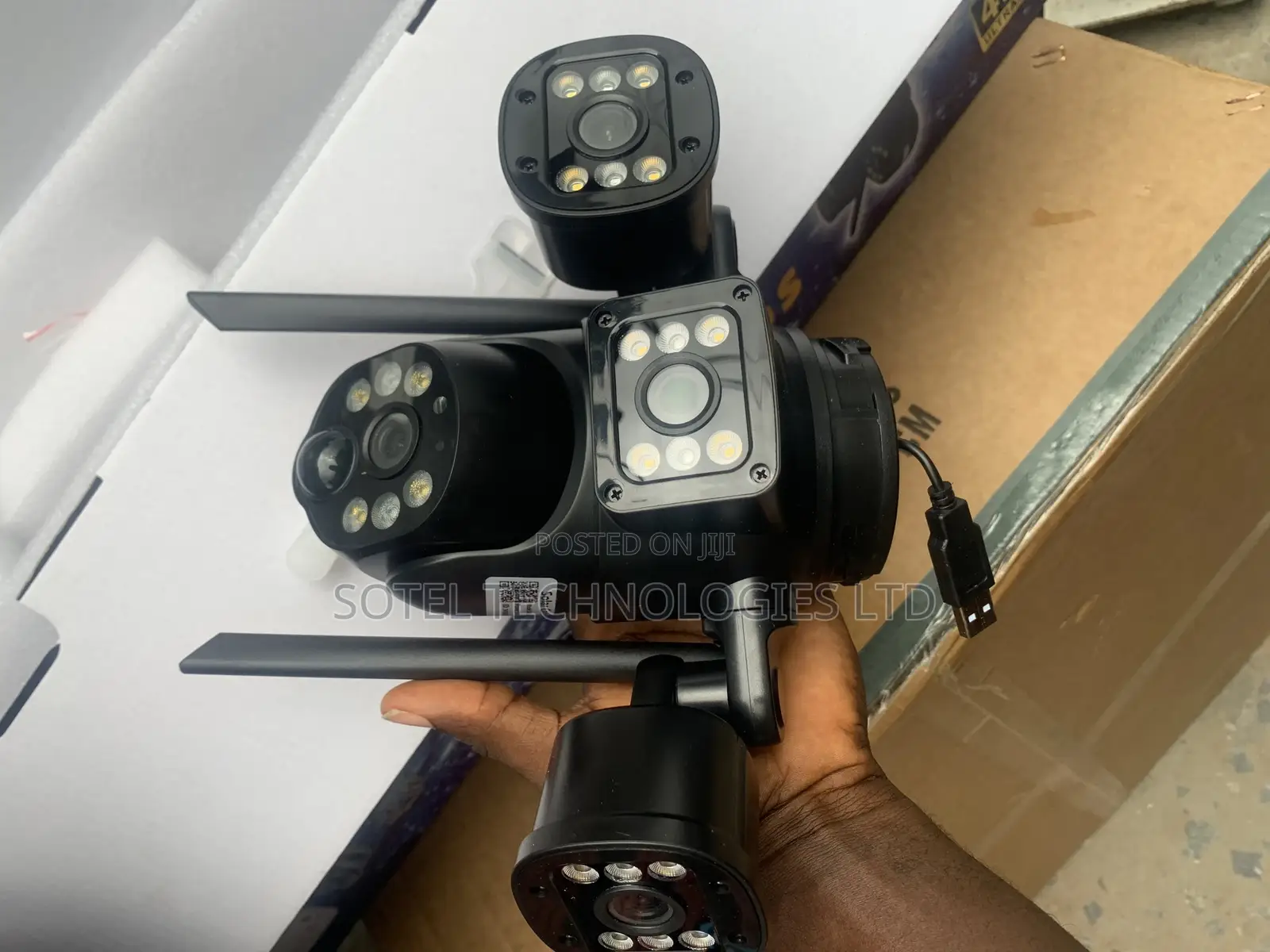 3-Views CCTV Camera With Solar Light