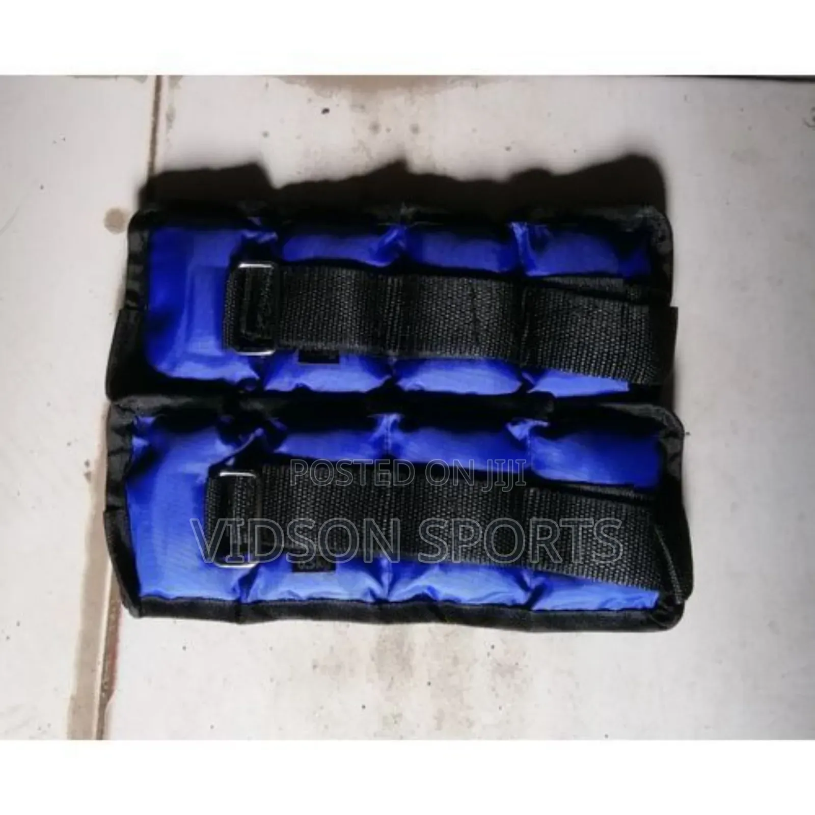 A Pair of Generic 0.5kg Ankle Strap Weight