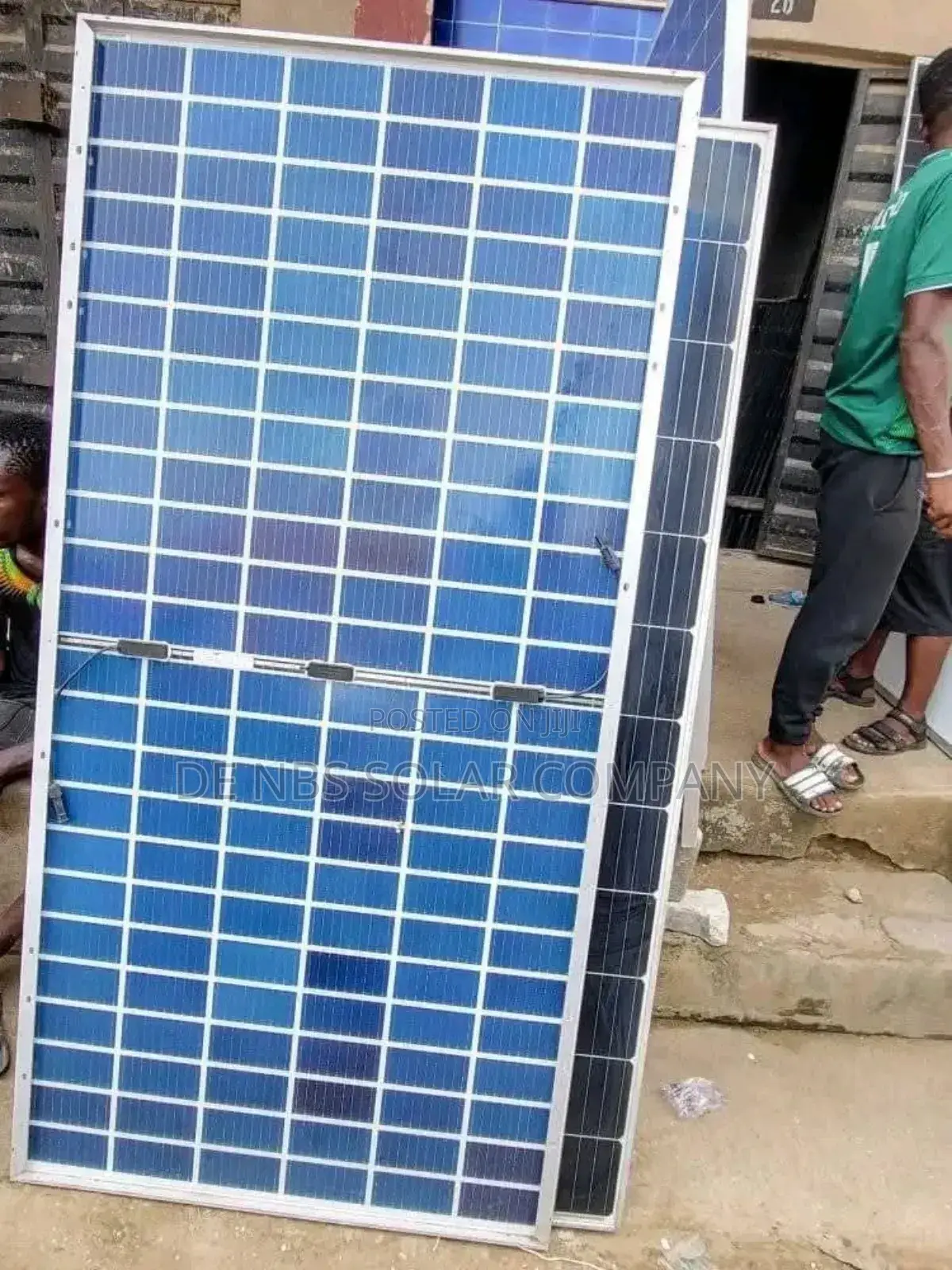585w Jinko Bifacial 144cell Mono Crystalline Panel