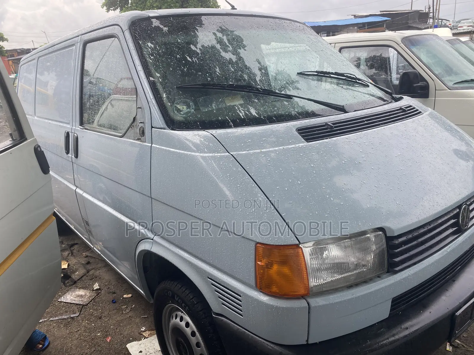 Volkswagen Transporter 2003 Blue