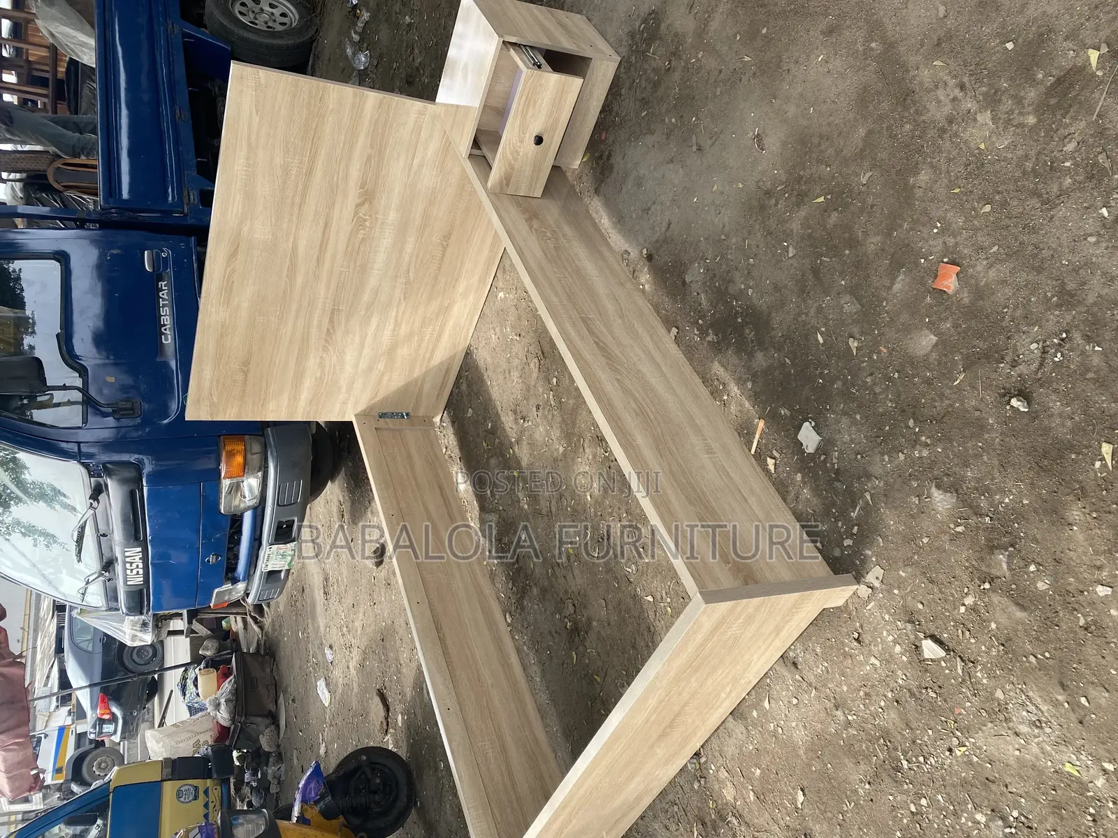 4 Half by 6 Feet Bed Frame With Side Drawer