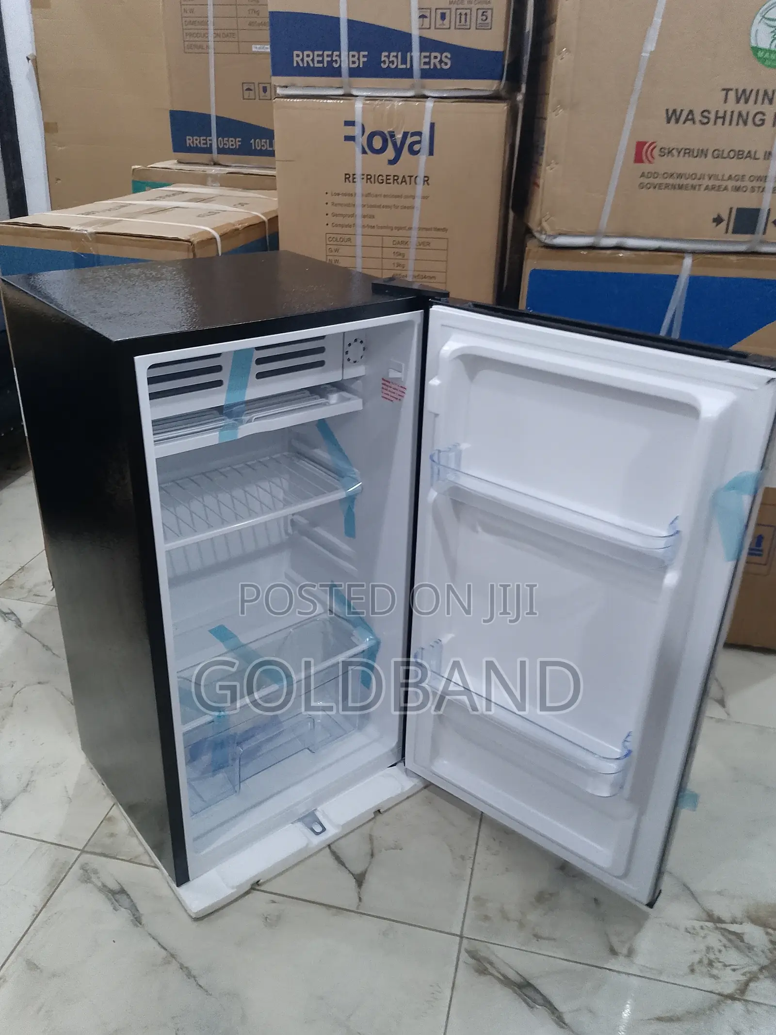 Royal 90l Single Door Refrigerator With Egg Tray RBC-100
