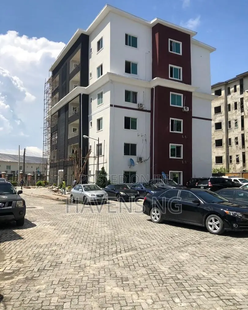 Furnished 3bdrm Duplex in Ikate for sale