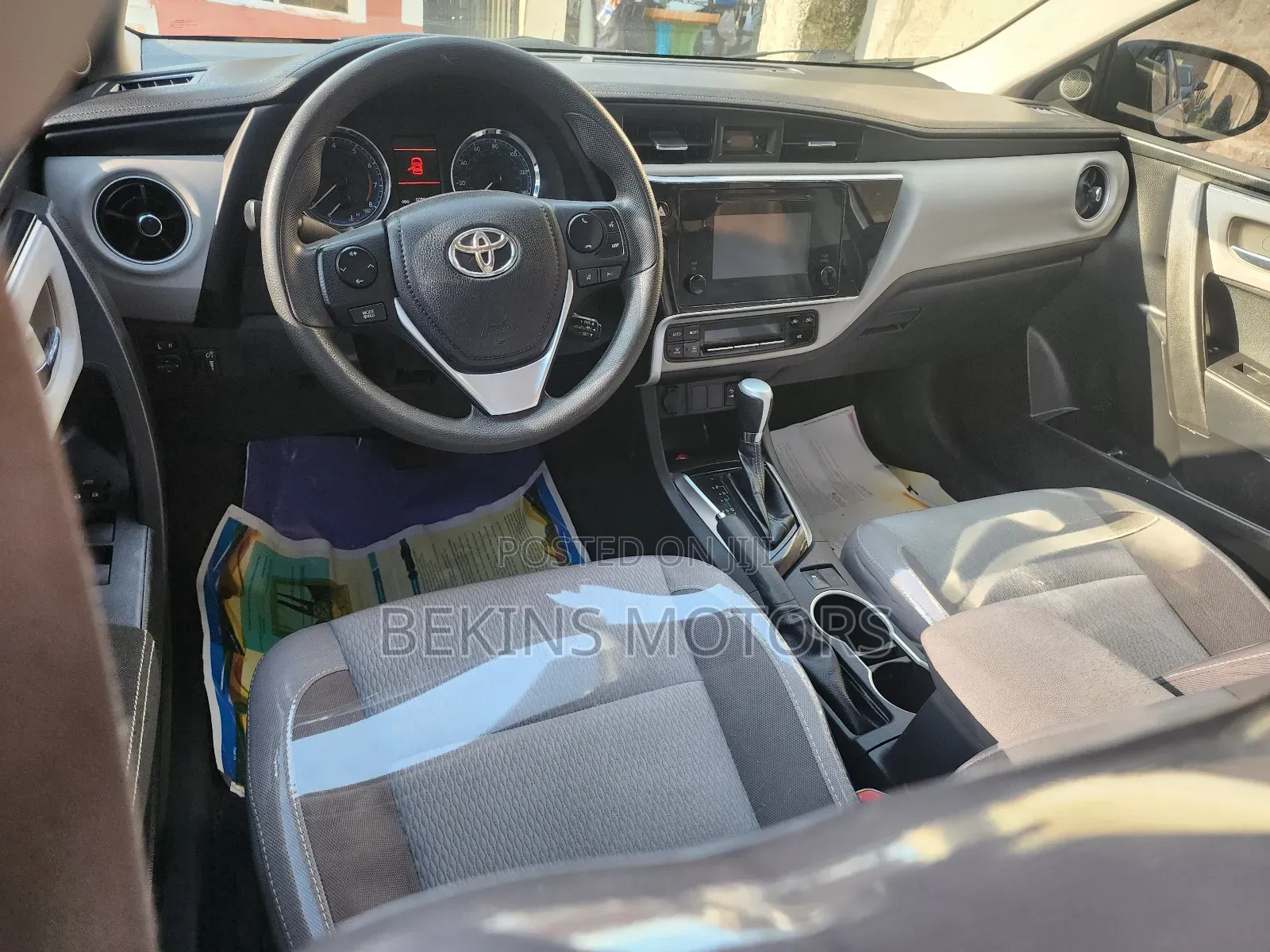 Toyota Corolla 2019 Silver