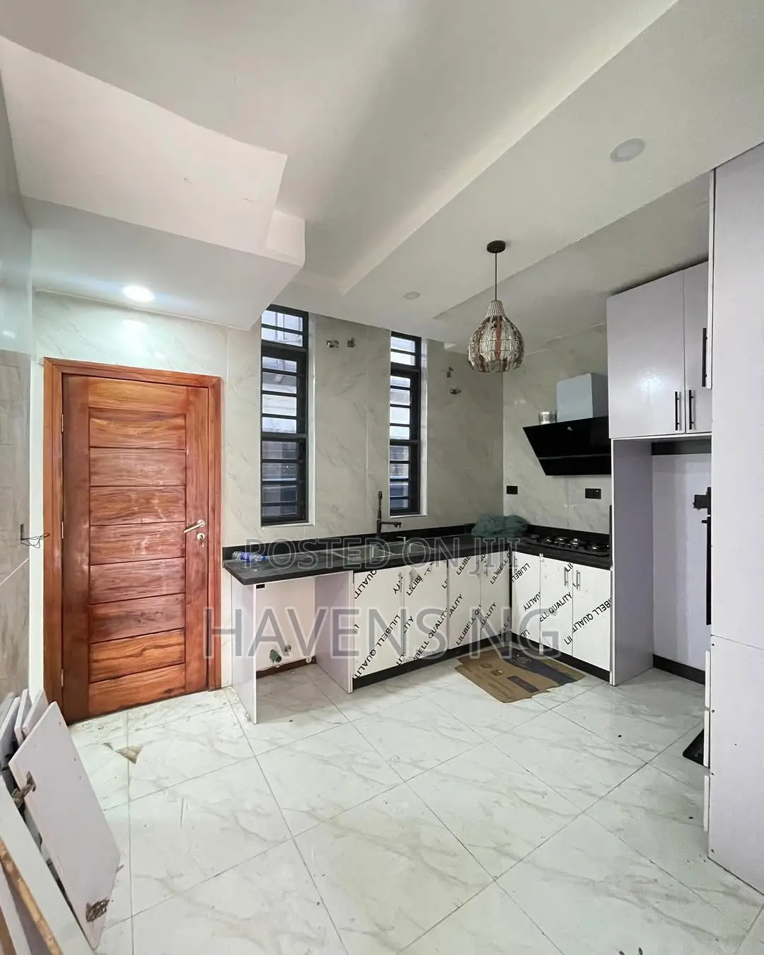 4bdrm Duplex in Osapa london for sale