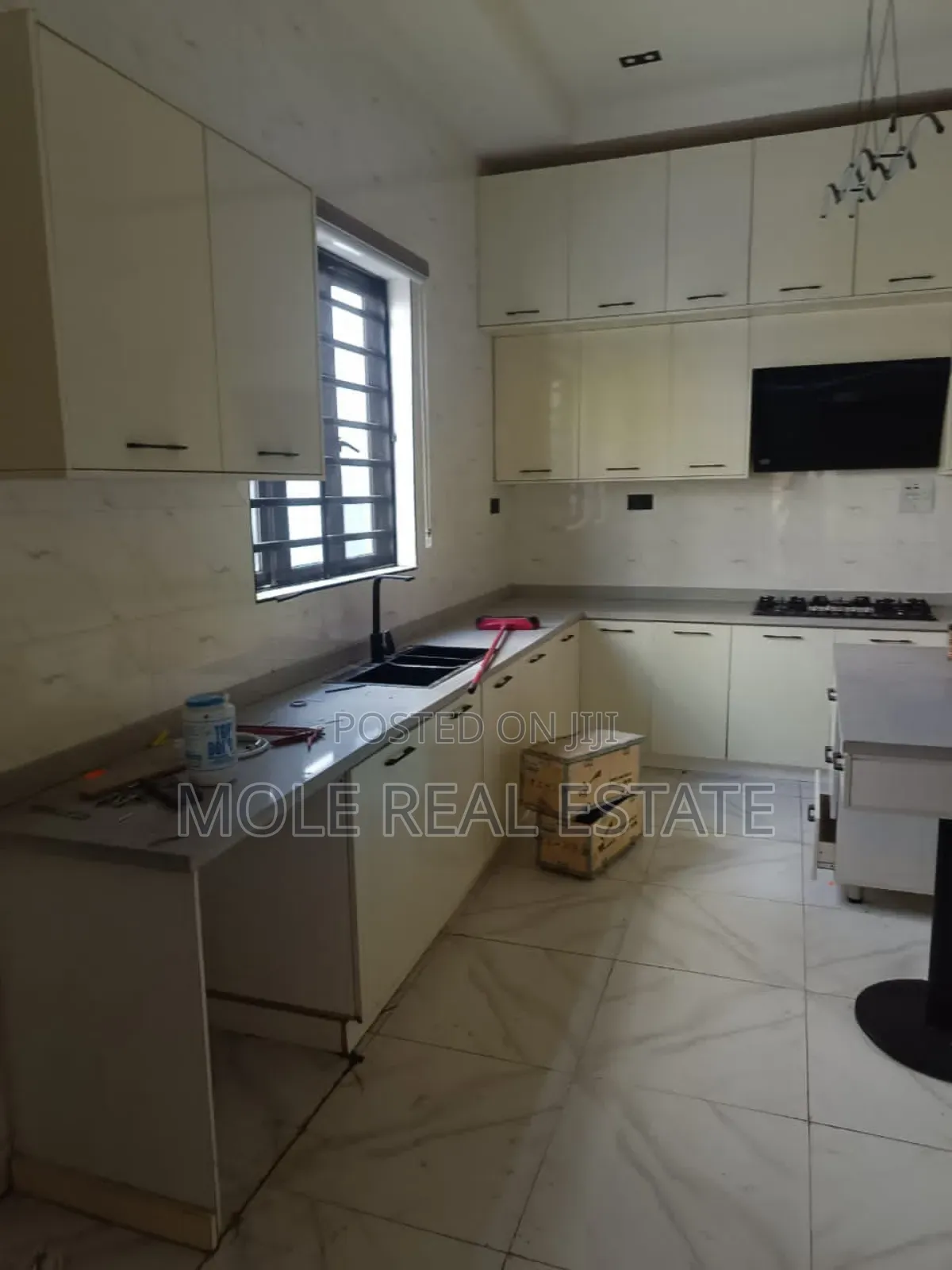 Furnished 3bdrm Duplex in Victoria Island for sale