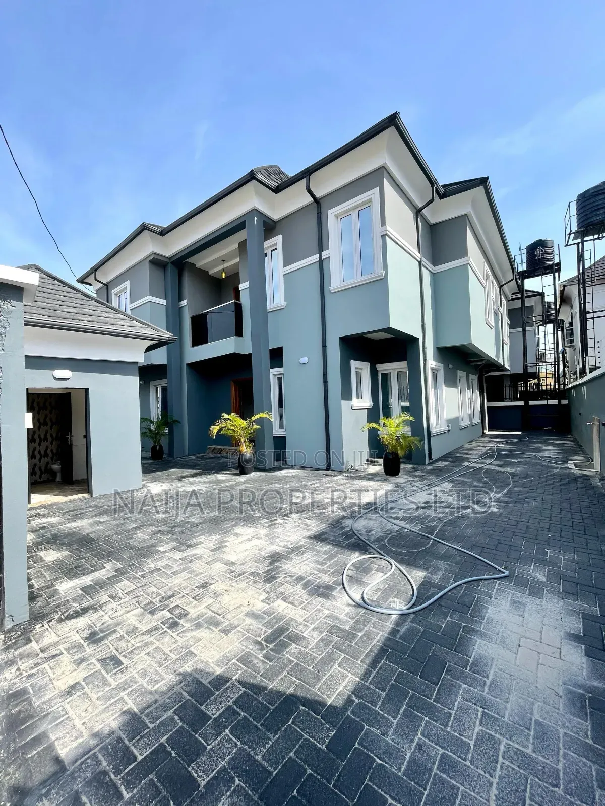 5bdrm Duplex in Ikate, Lekki for sale