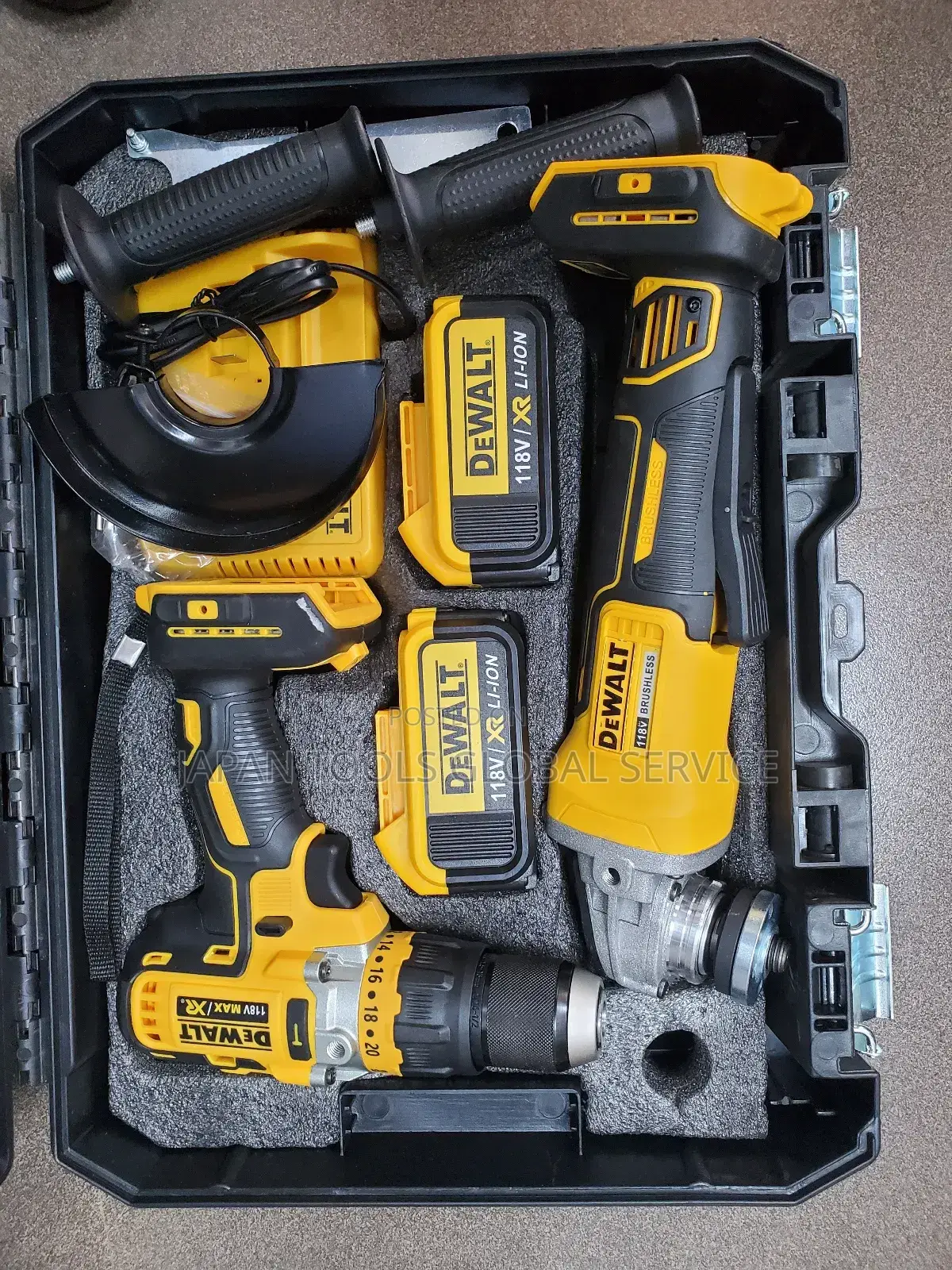 Dewalt 2pcs Combo Kit Drilling and Filling Battery Powered