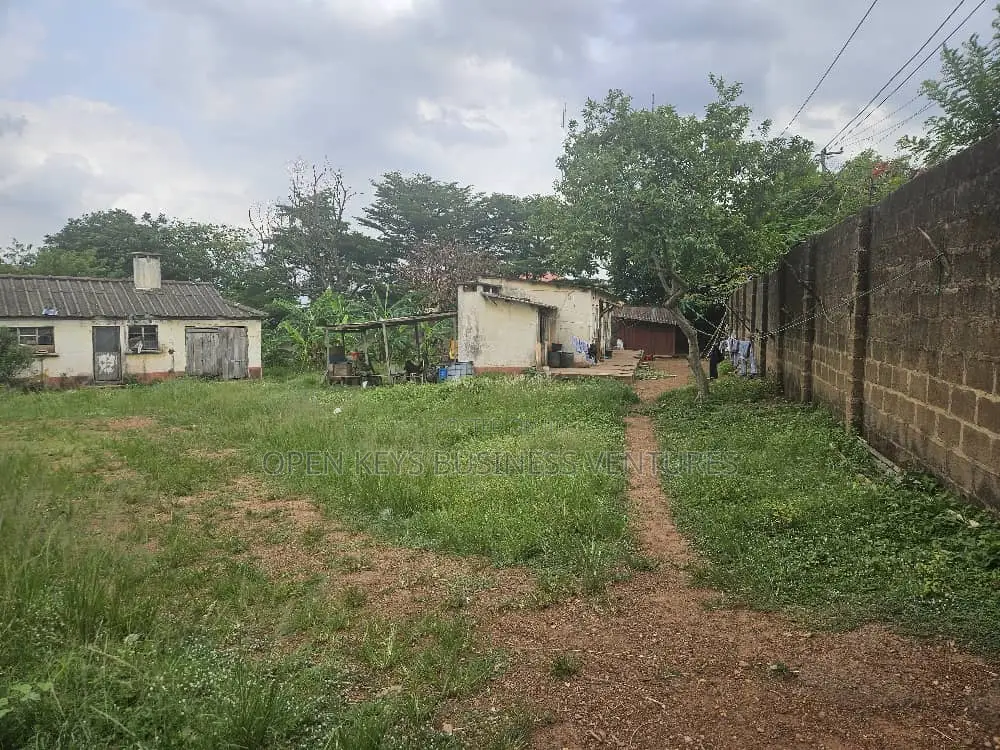 3300sqm Land in a Nice Agodi Gra