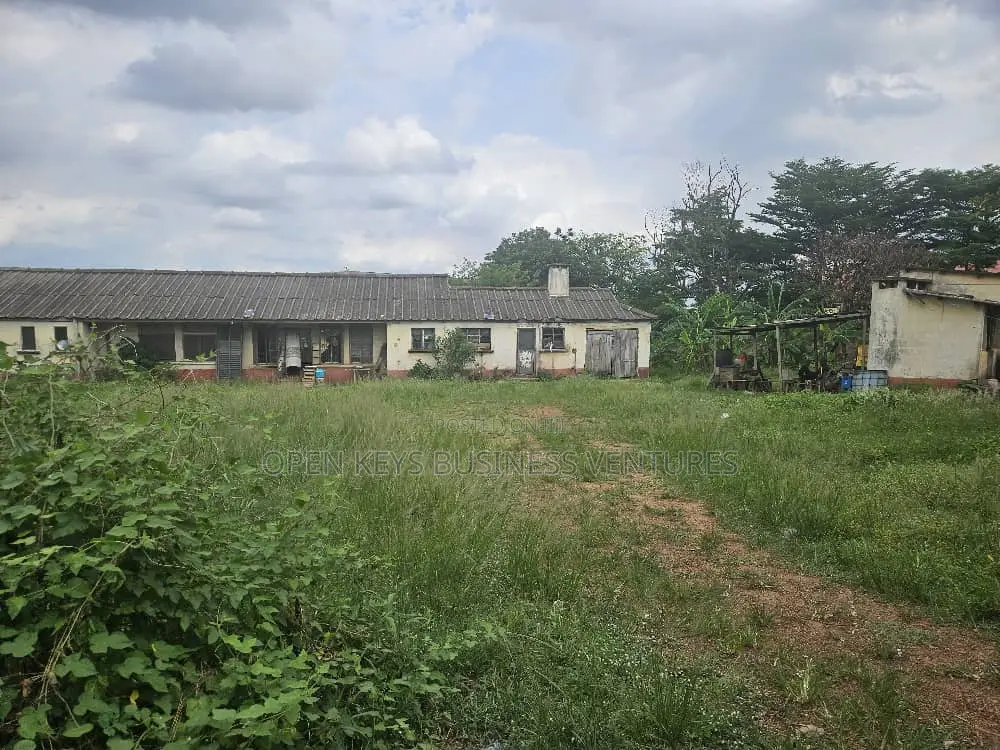 3300sqm Land in a Nice Agodi Gra