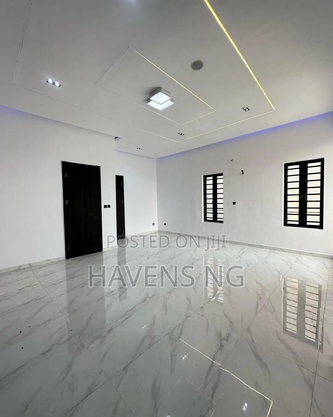 5bdrm Duplex in Lekki Phase 1 for sale