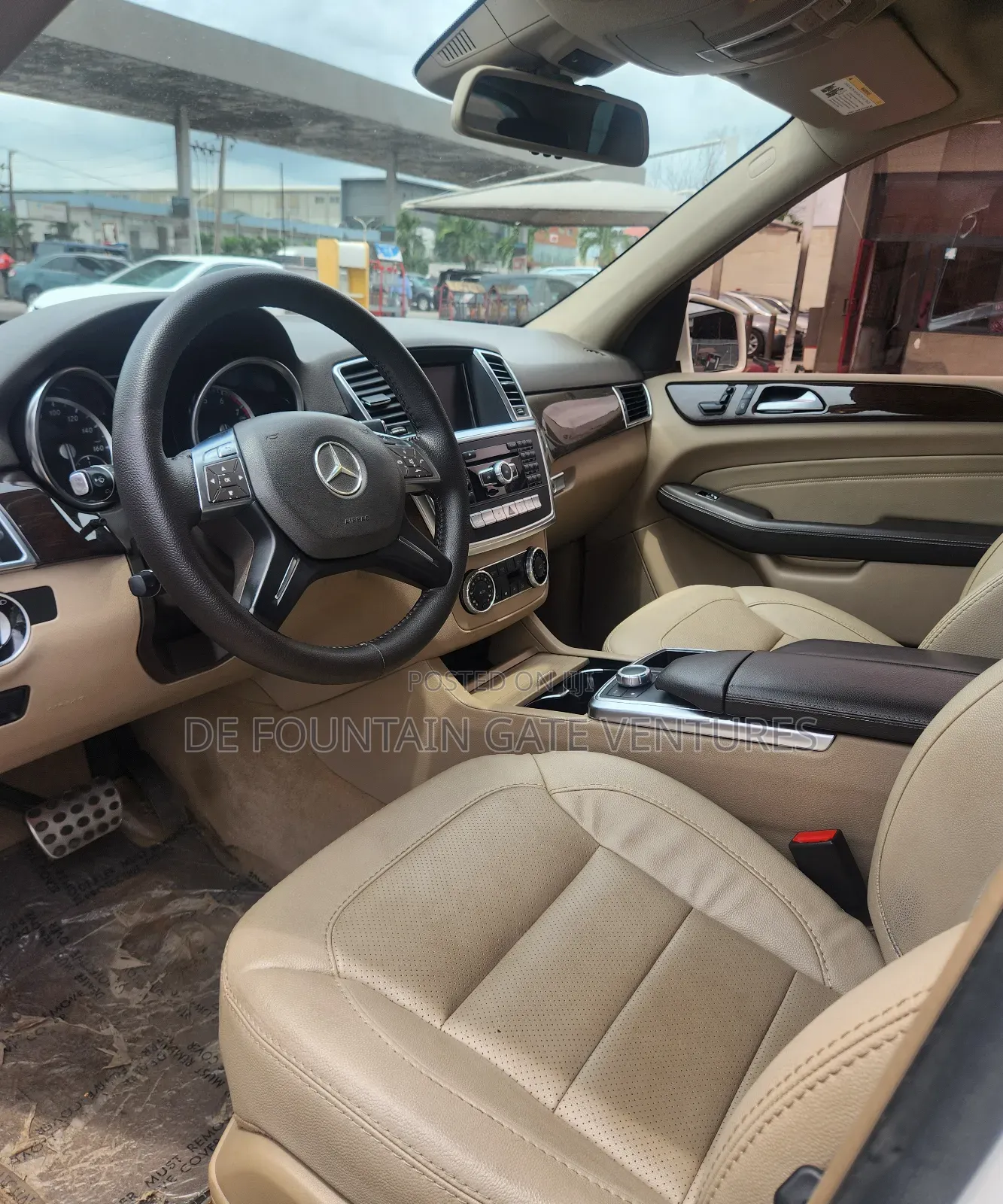 Mercedes-Benz M Class ML350 4MATIC 4dr SUV AWD (3.5L 6cyl 7A) 2014