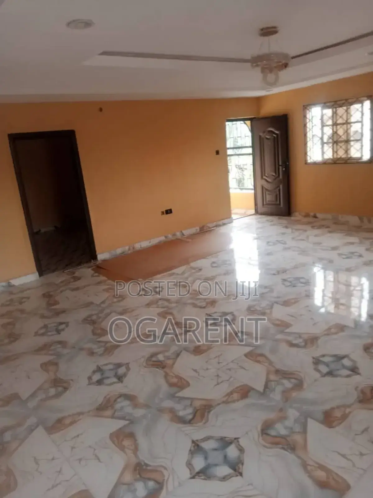 3bdrm Apartment in Benin City for rent