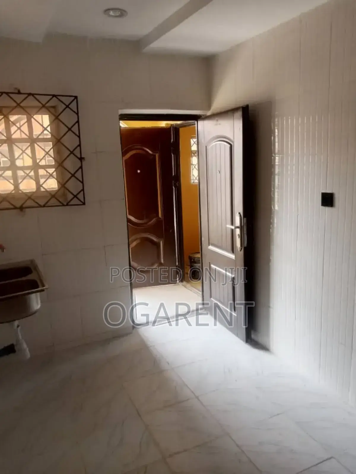 3bdrm Apartment in Benin City for rent
