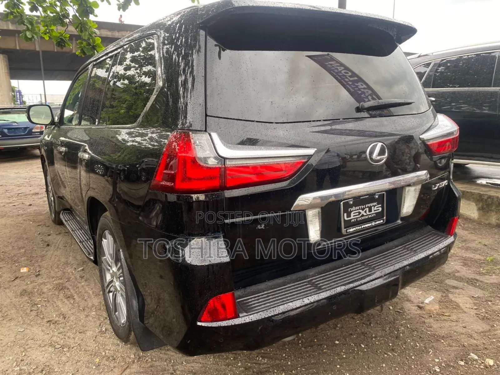 Lexus LX 570 (5 seats) AWD 2018 Black
