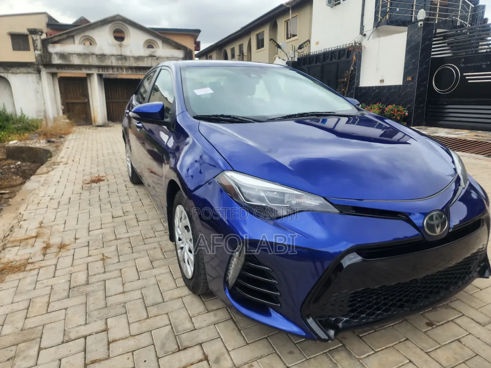 Toyota Corolla SE (1.8L 4cyl 6M) 2019 Blue