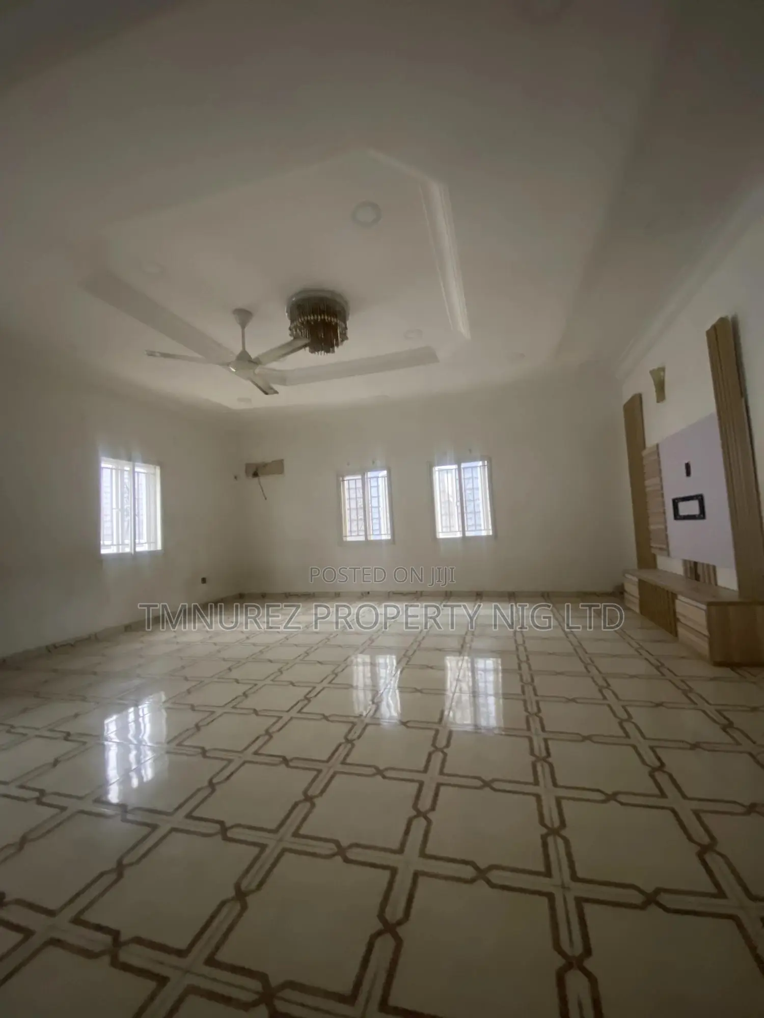 1bdrm Apartment in Chevron, Lekki for rent