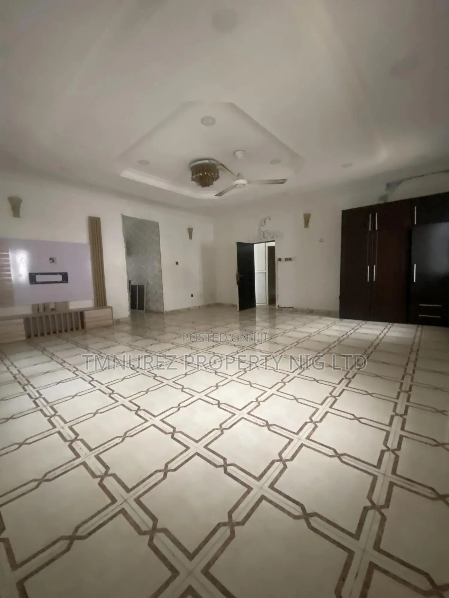 1bdrm Apartment in Chevron, Lekki for rent
