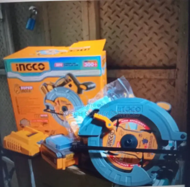 A Topnotch Incco Circular Saw