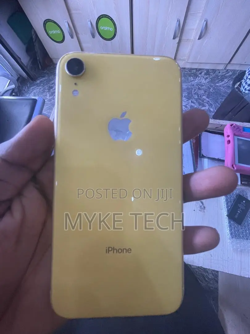 Apple iPhone XR 128 GB Yellow