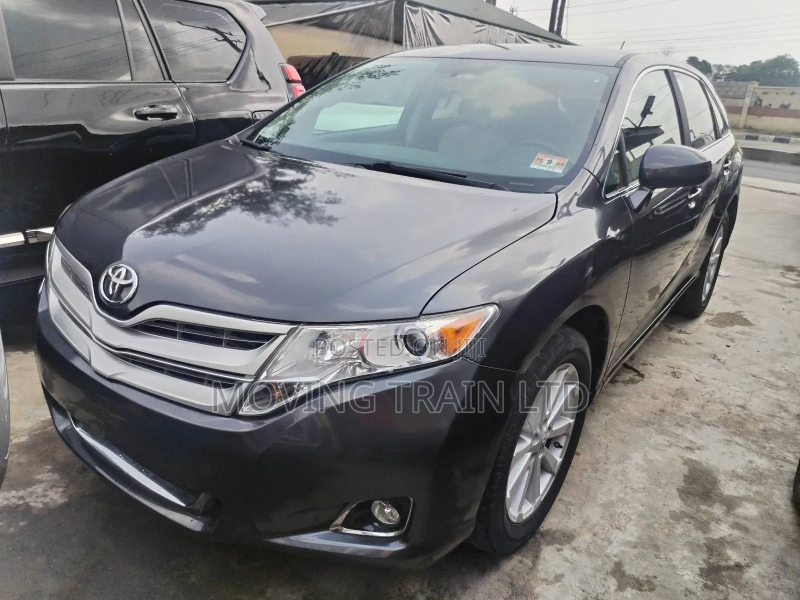 Toyota Venza V6 2010 Gray