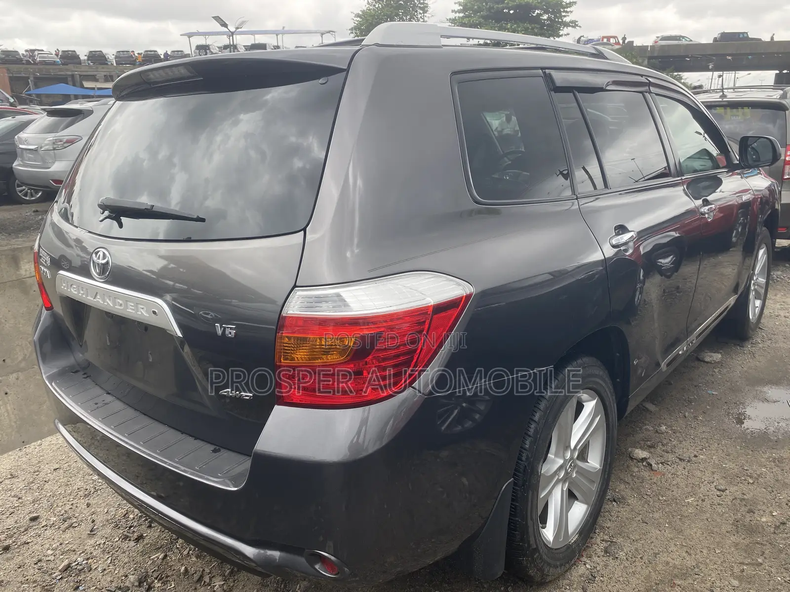 Toyota Highlander Limited 2010 Gray