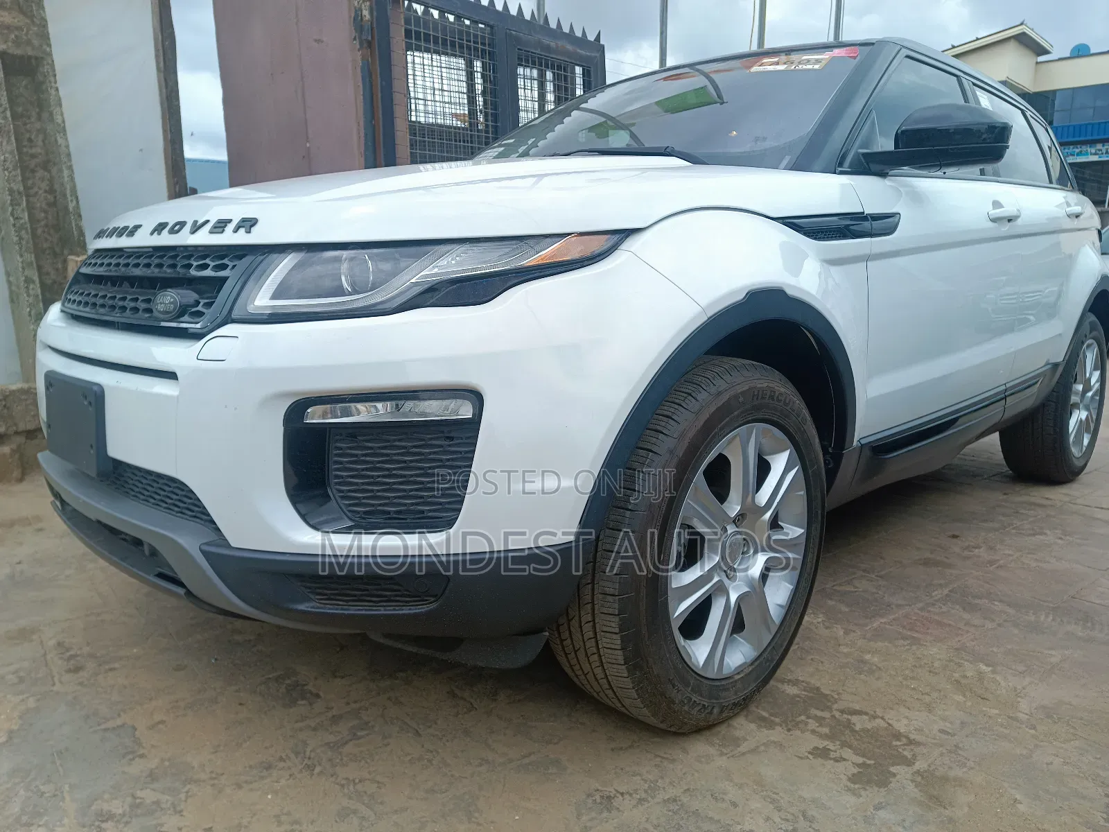 Land Rover Range Rover Evoque SE Premium 4x4 (2.0L 4cyl 9A) 2016 White