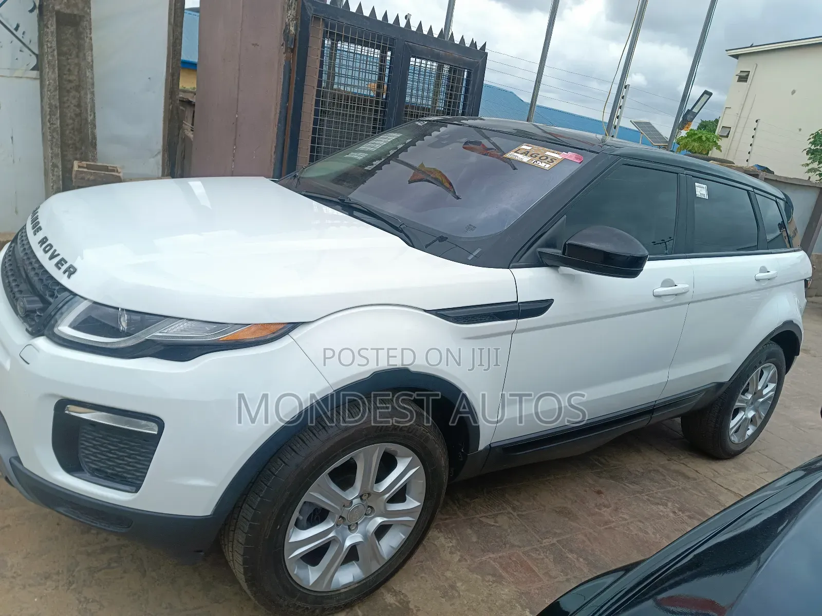 Land Rover Range Rover Evoque SE Premium 4x4 (2.0L 4cyl 9A) 2016 White